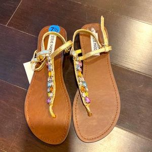 Steve Madden strappy flats